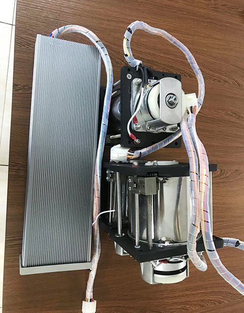 电机和控制器.jpg